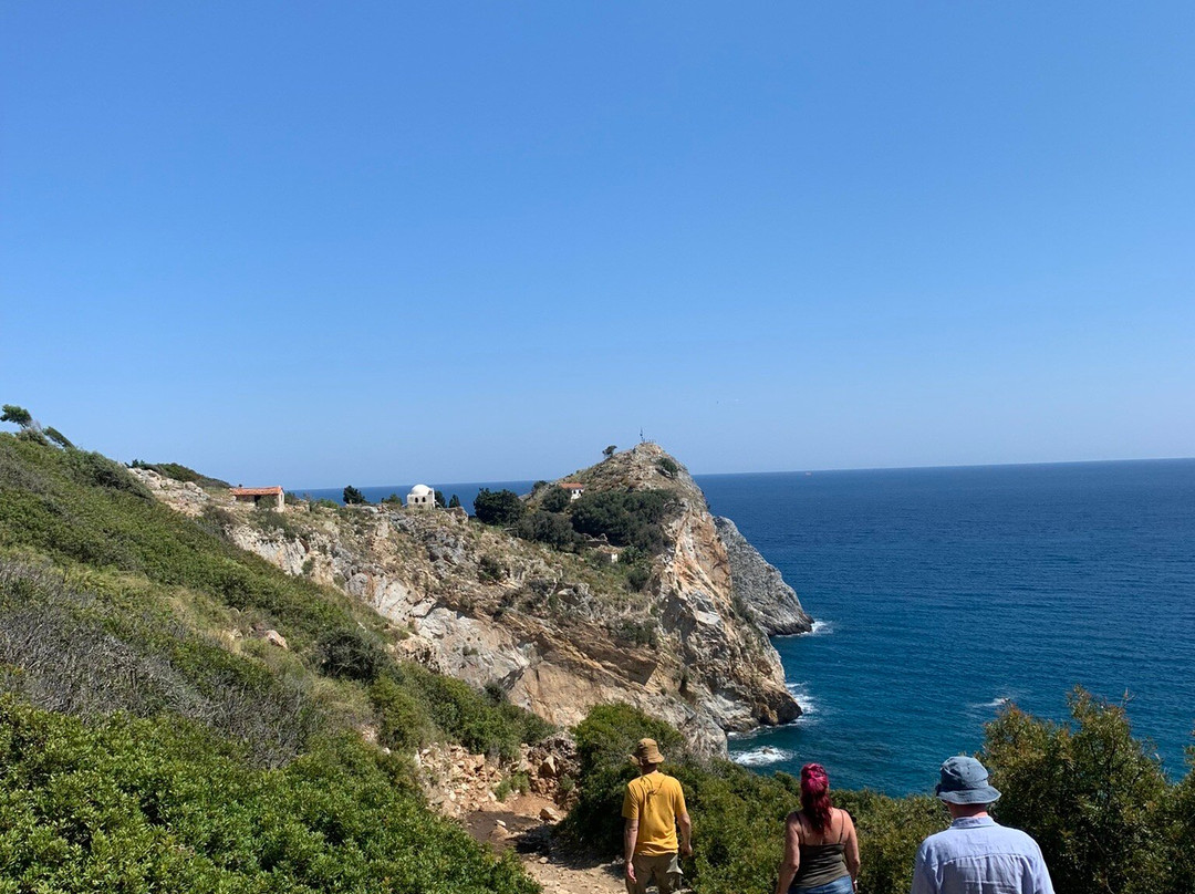 Aegean Car Rental-Skiathos Town必去景点