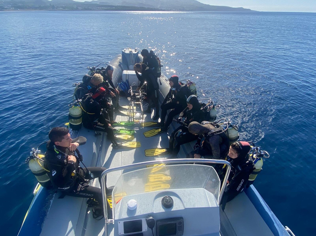Season Challenge Azores Islands Diving Center-蓬塔德尔加达必去景点