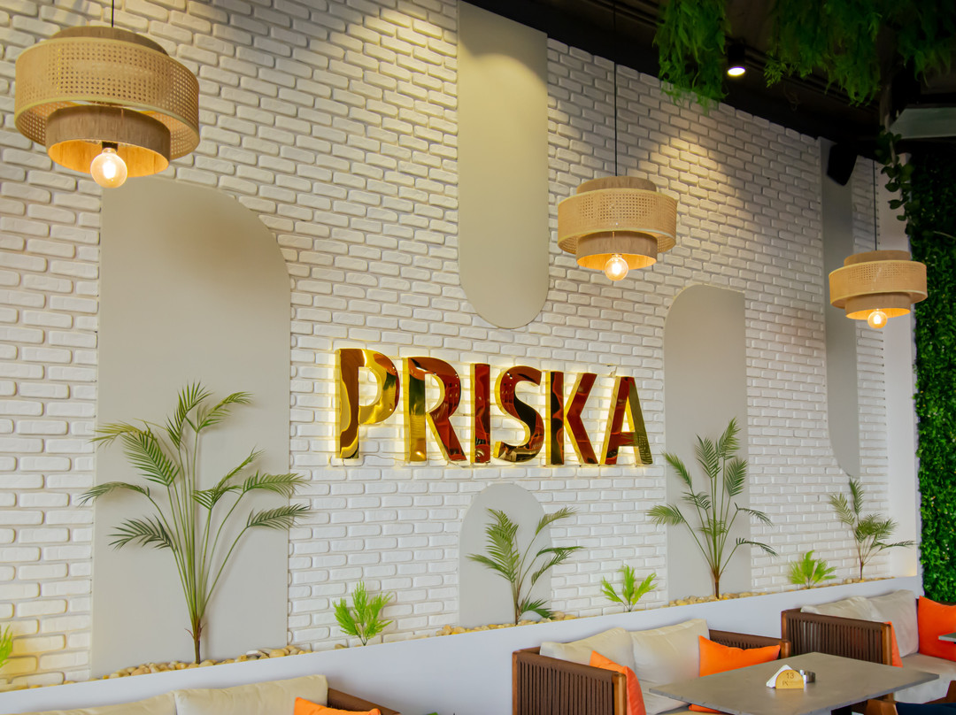 Priska Restaurant & Cafe