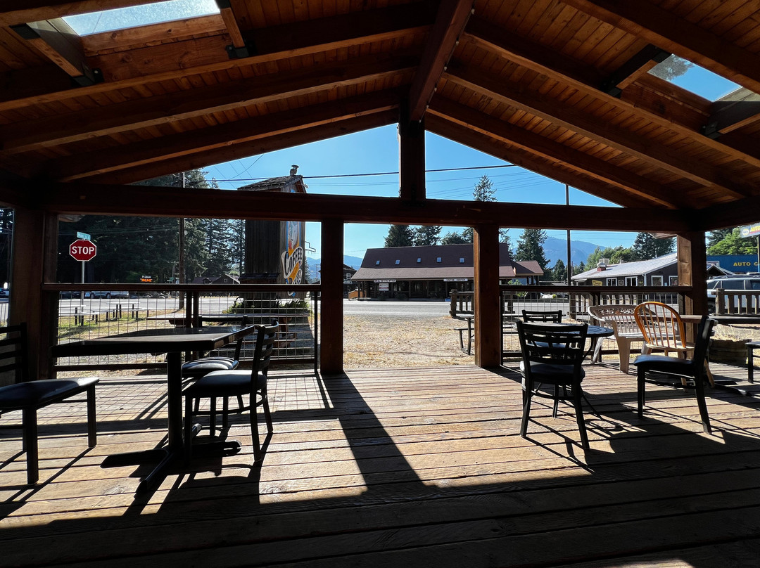 Cowlitz River Lodge主图