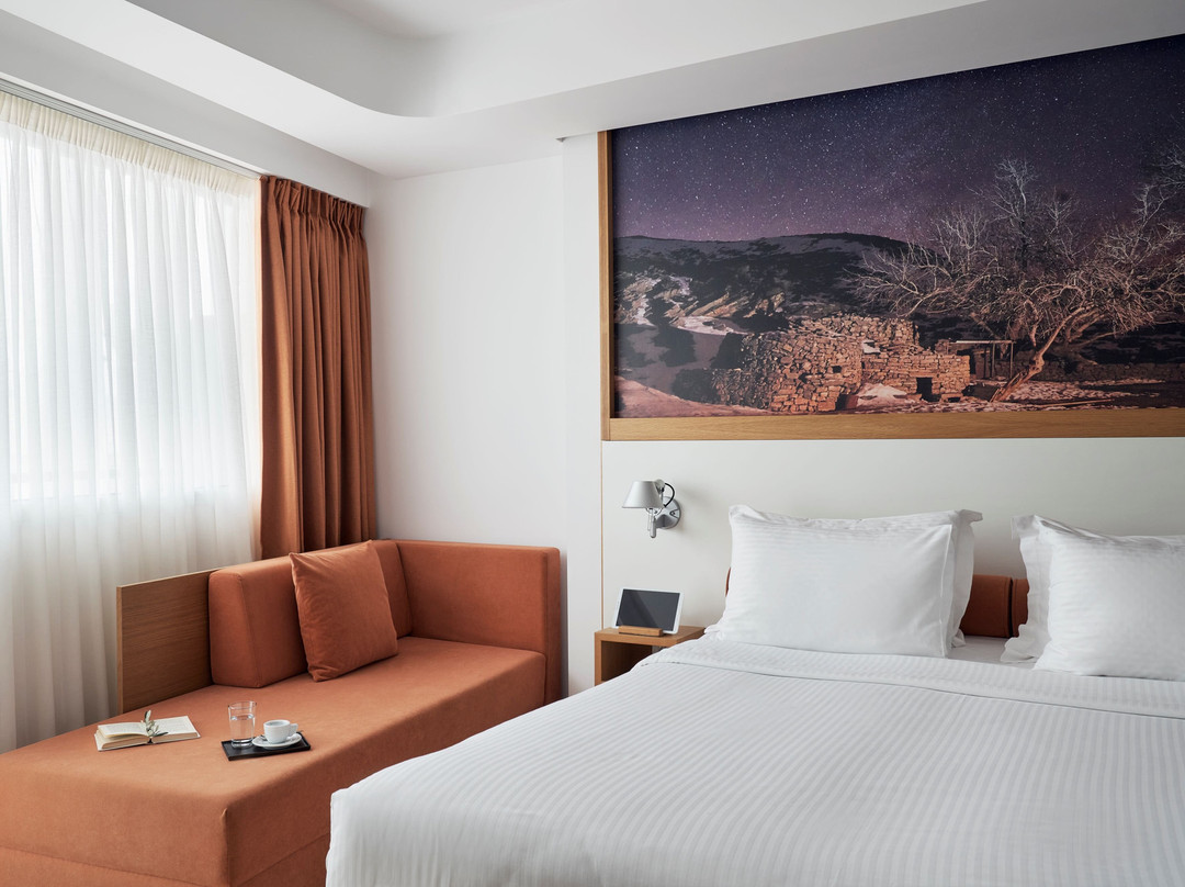 Olive Green Hotel主图