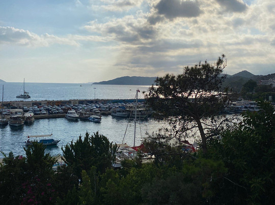 Dejavu Cafe Bar-卡斯必去景点