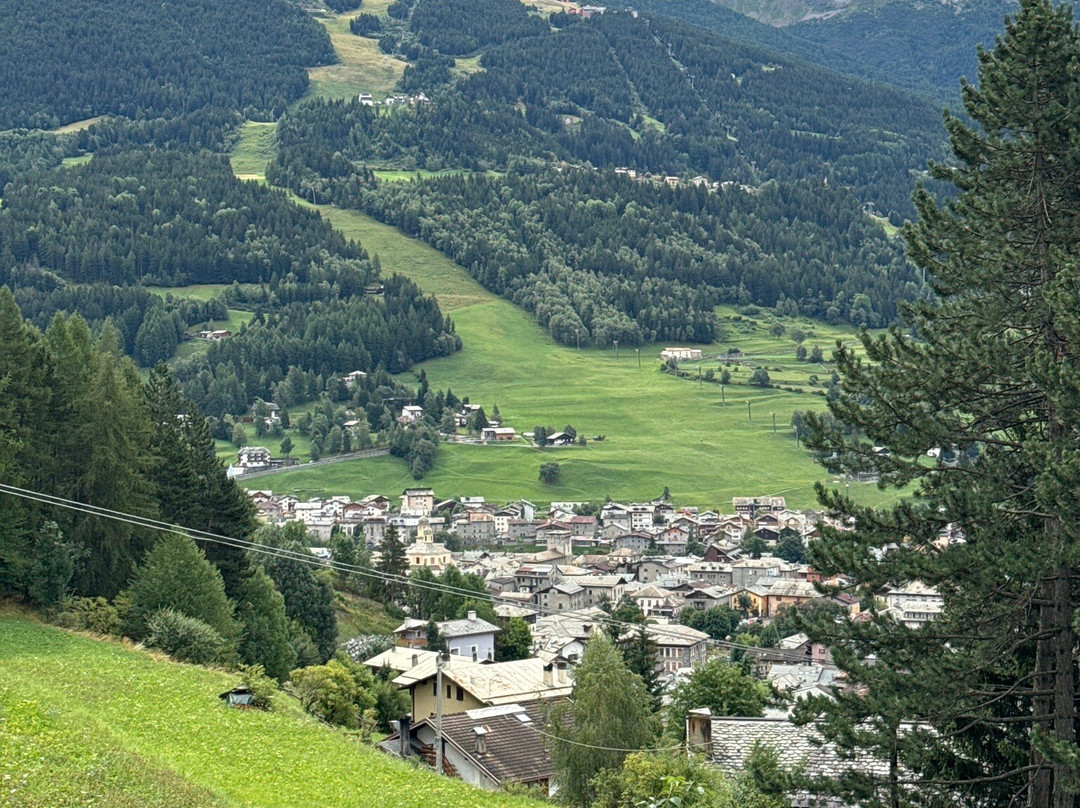 Croce Della Reit-博尔米奥必去景点