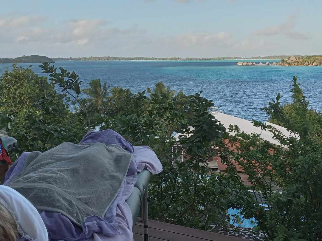 Latitude Massage Bora Bora-瓦伊塔佩必去景点