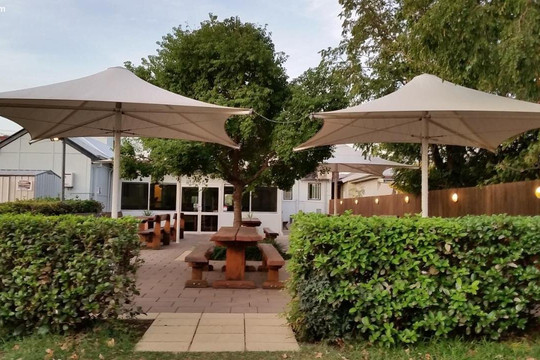 Kootingal Hotel主图