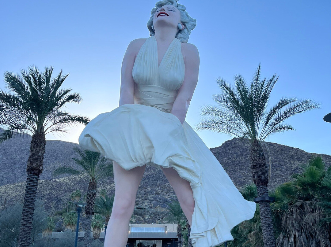 Forever Marilyn-棕榈泉市必去景点