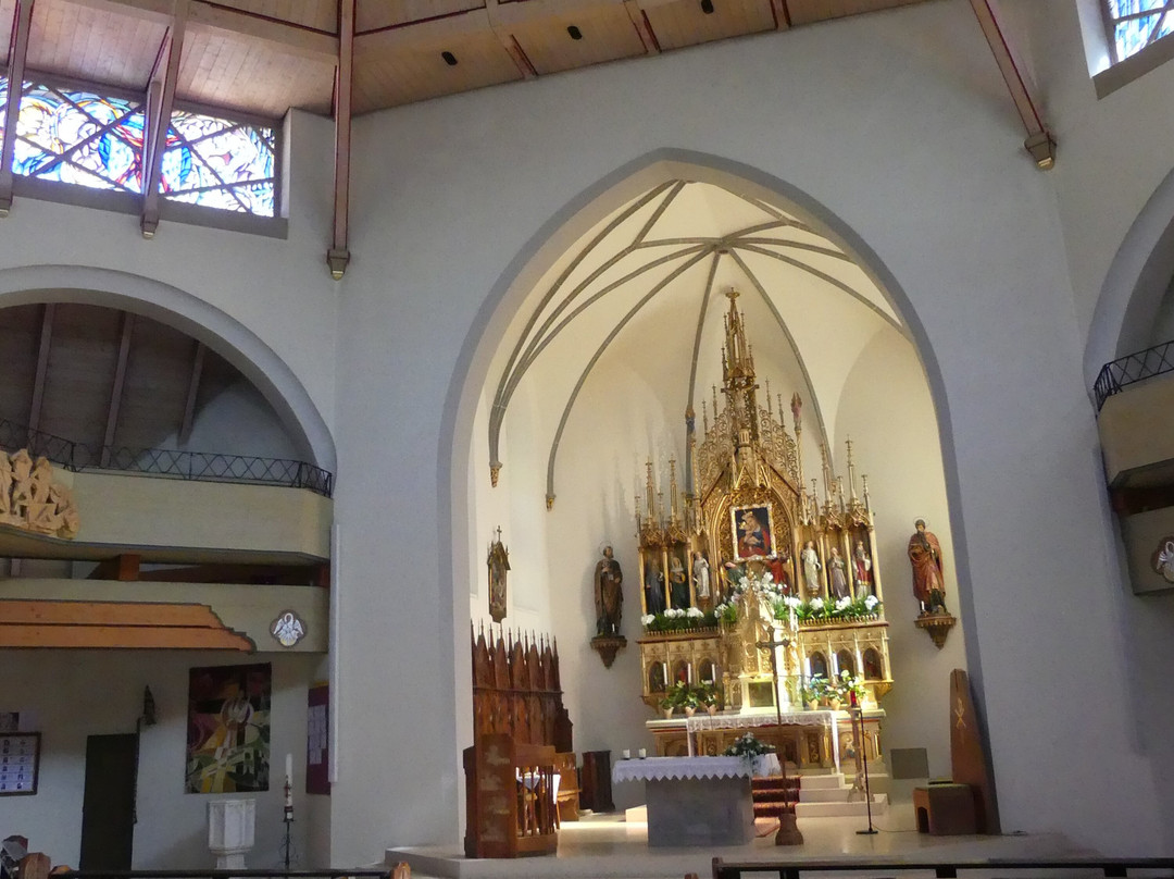 Chiesa Parrocchiale Santa Maria Assunta con Cimitero景点图片
