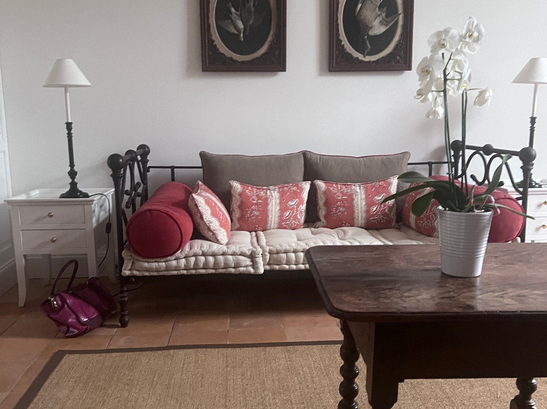 巴斯蒂德酒店主图