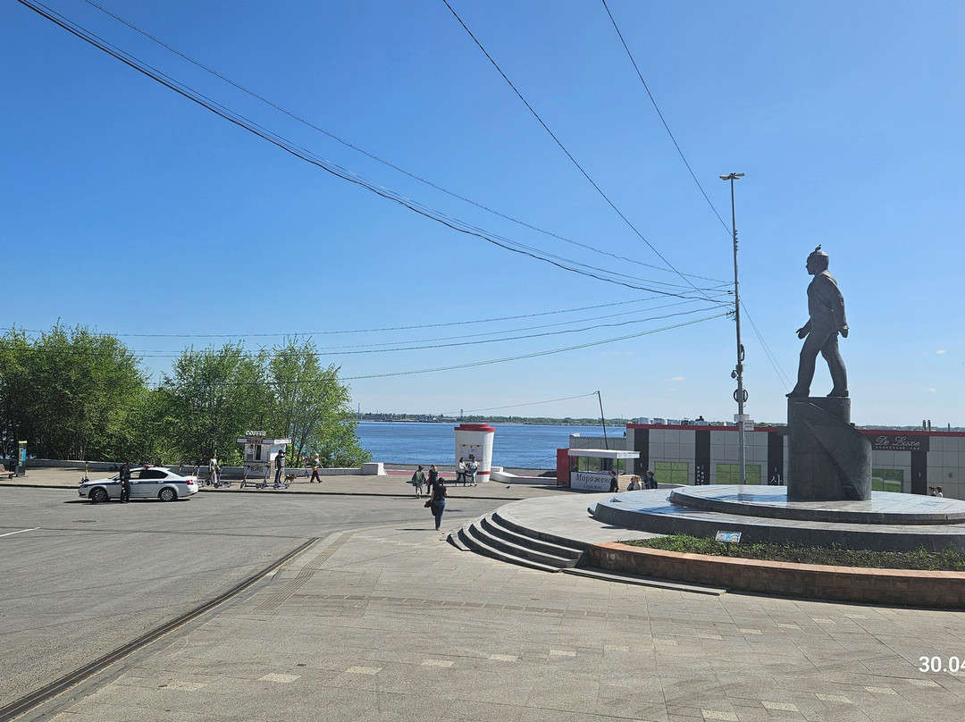 Monument to Gagarin-萨拉托夫必去景点