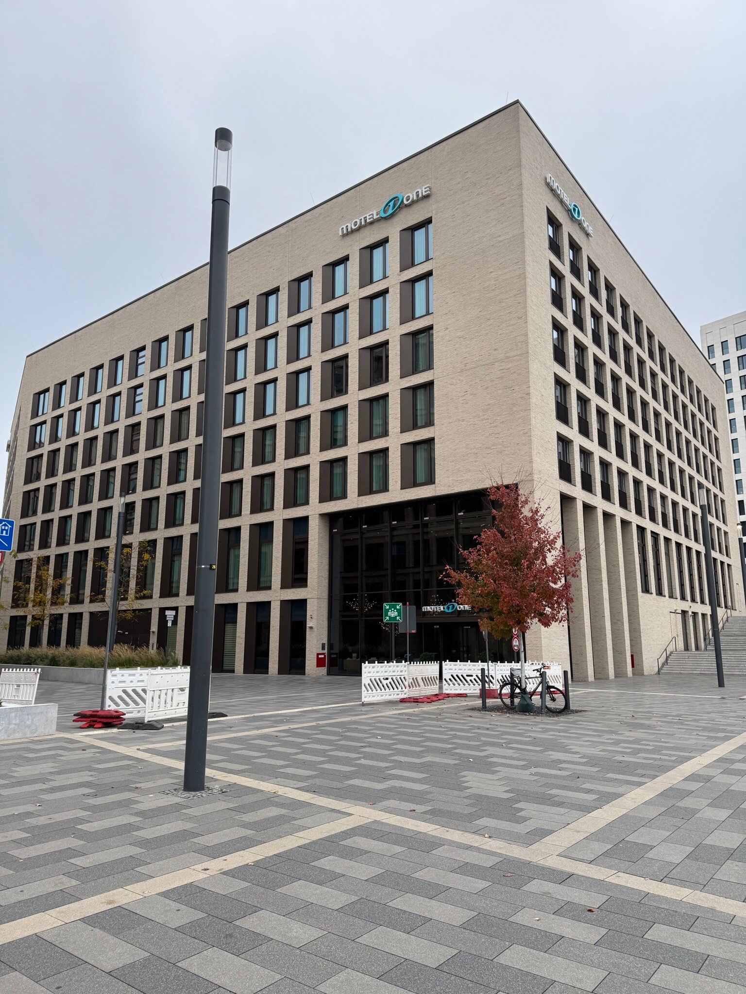 Hotel Motel One Köln-messe-官方