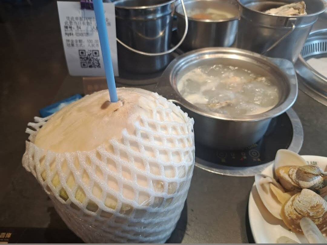 来福士广场-深圳市必去景点
