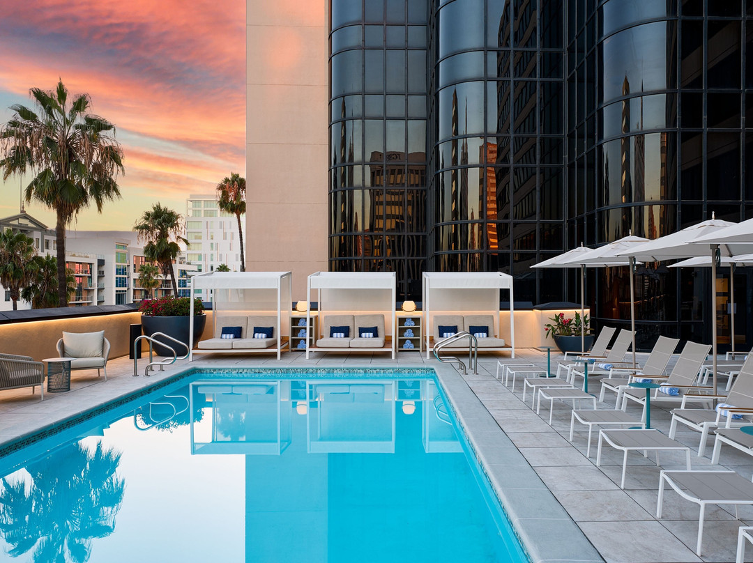 长滩酒店住宿-长滩万丽酒店