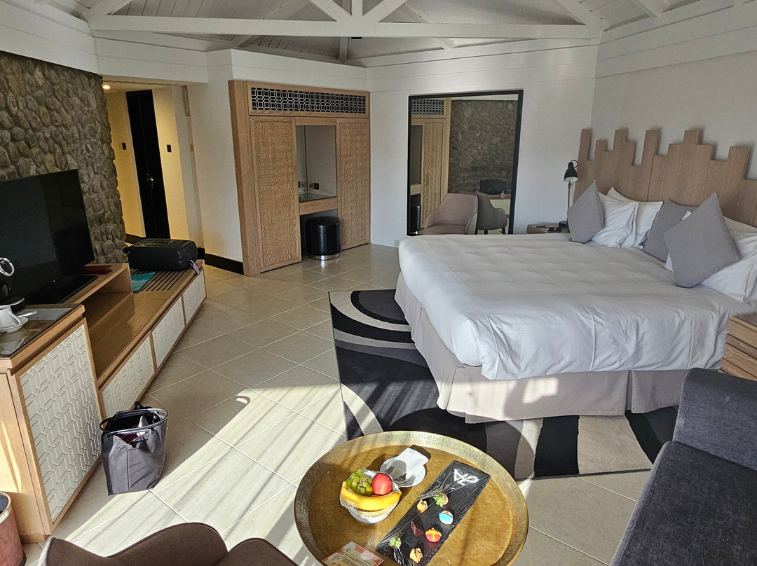 哈塔城堡酒店主图