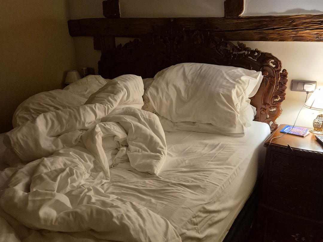 艾恩盖特套房酒店主图