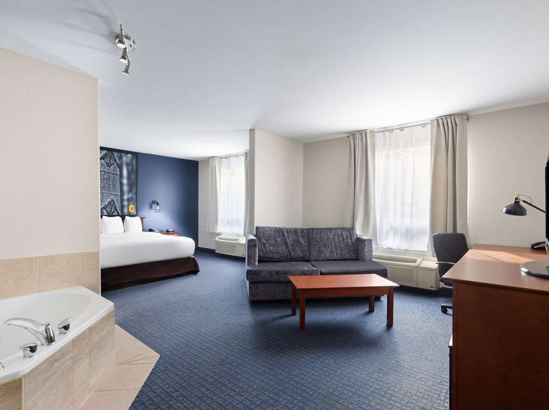 Saint-Adolphe-d'Howard酒店住宿-Super 8 by Wyndham Sainte Agathe Des Monts