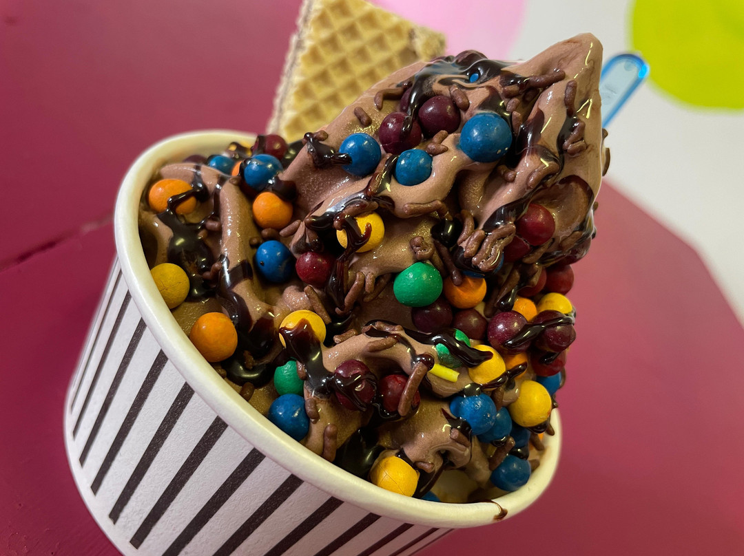 Hugo's Ice Cream & Waffles