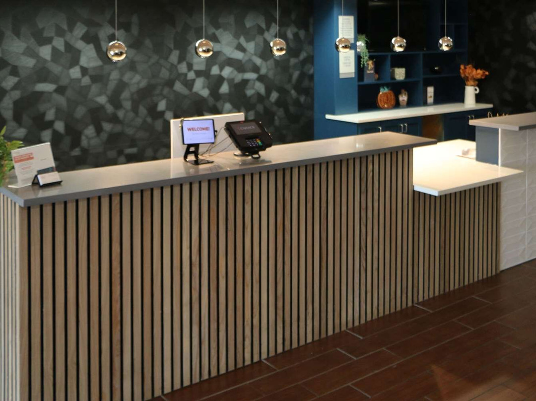 Clarion Pointe Albemarle主图