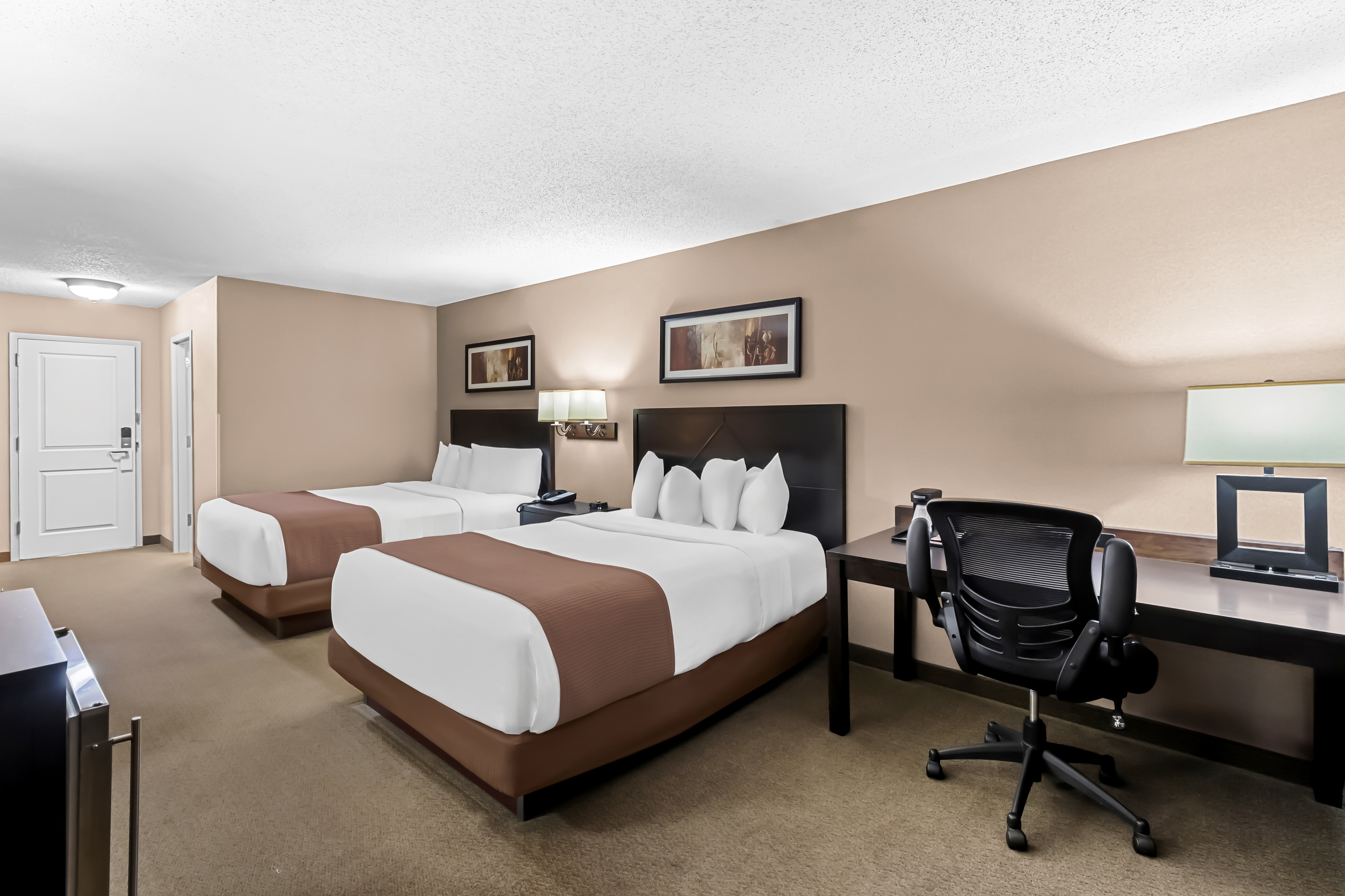 Heartland Inn & Suites, Surestay Collection By Best Western-客卧