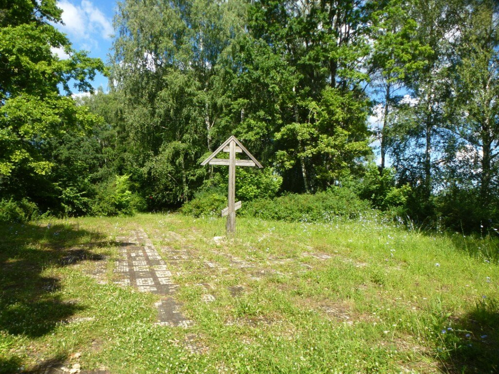 Worship Cross on Cathedral Hill