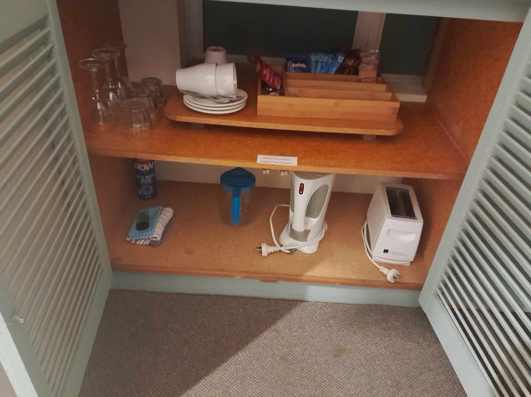 城市滨水温耶德酒店主图