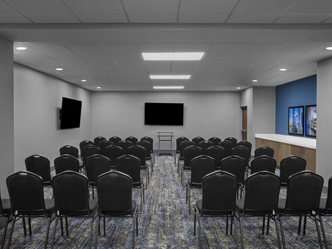 克里夫兰市中心希尔顿欢朋酒店主图