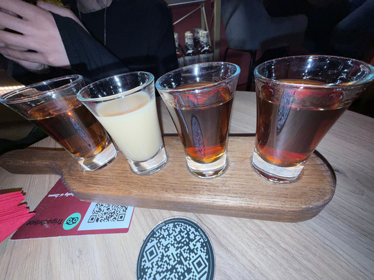 Nalyvky zi Lvova u Prazi-布拉格必去景点