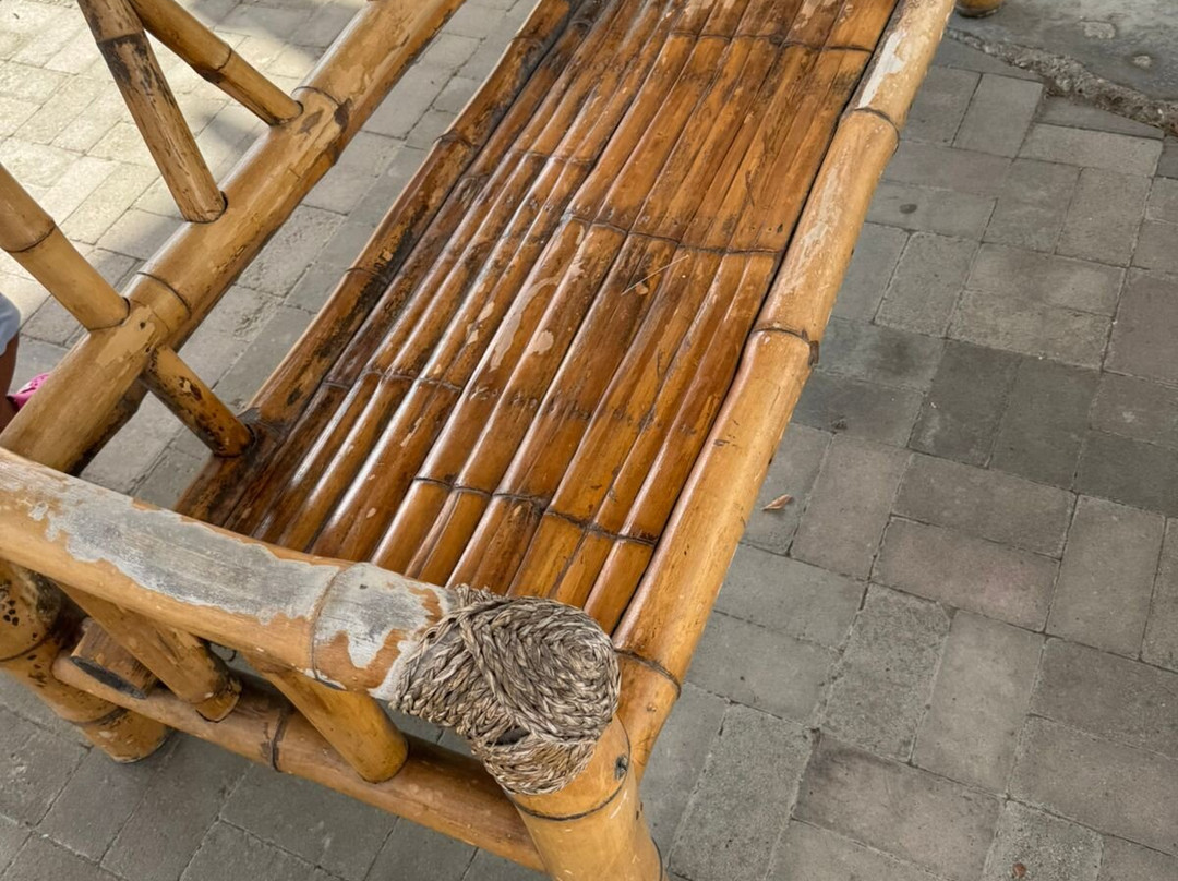 Sunset Bay Colan主图