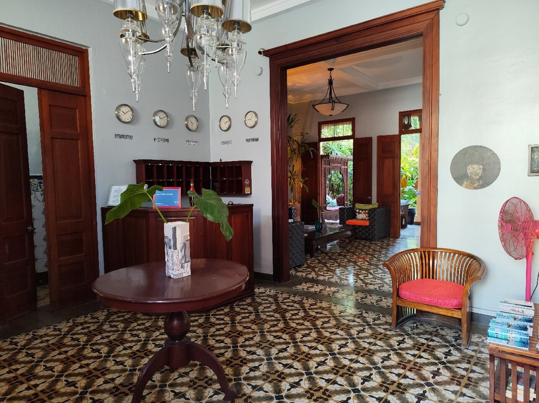 殖民地别墅酒店主图