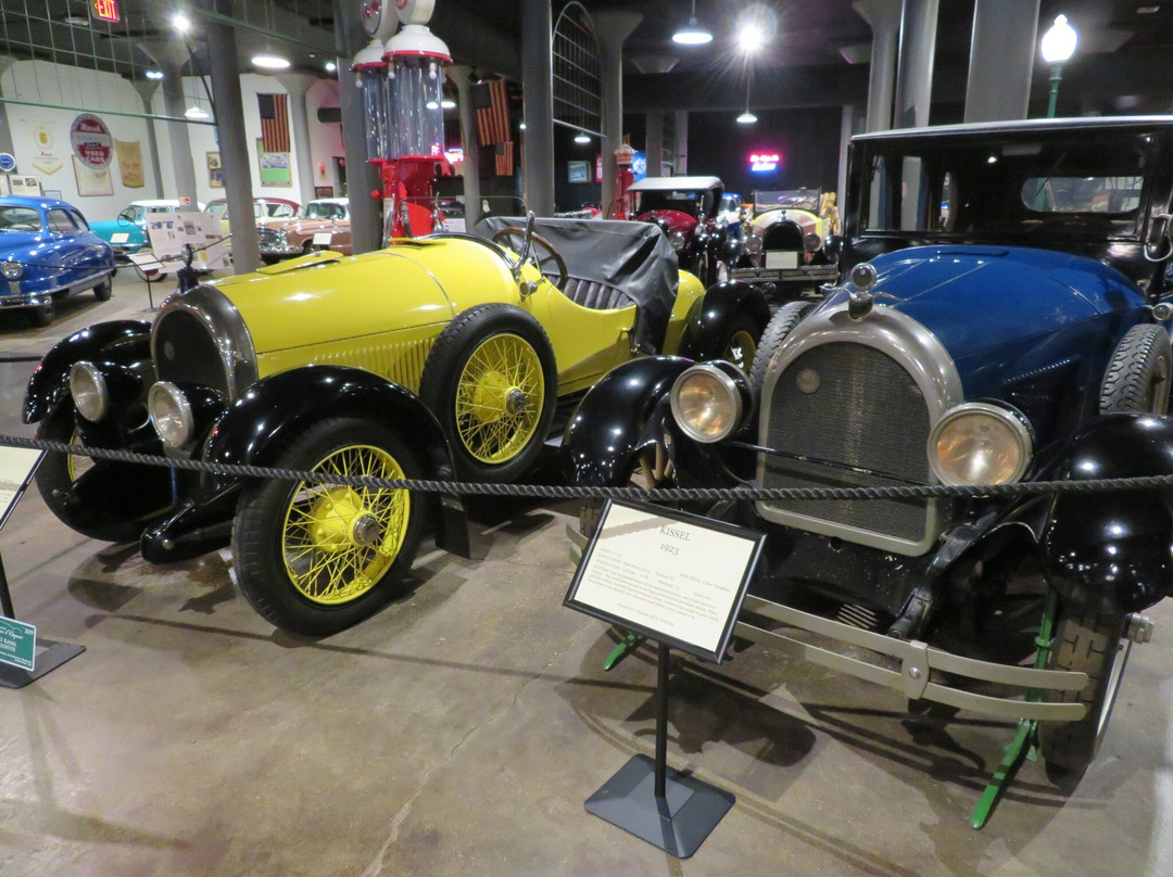 Wisconsin Auto Museum-Hartford必去景点