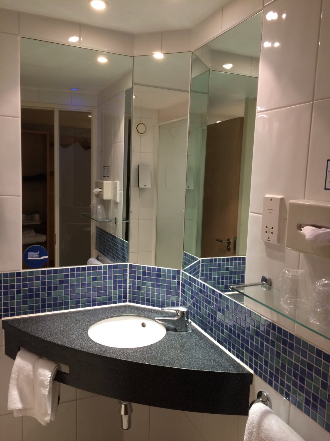 伦敦智选假日酒店- 纽伯里公园 -浴室