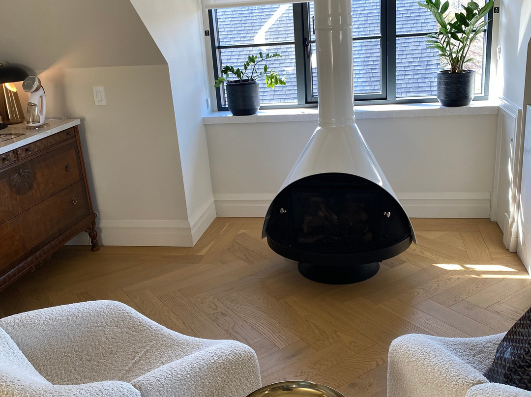 The Dover George主图