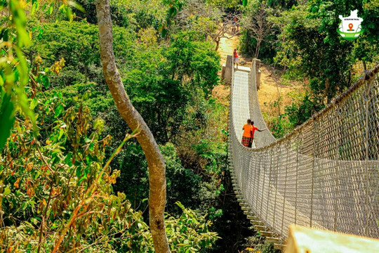 Karera Waterfalls-Rutana Province必去景点