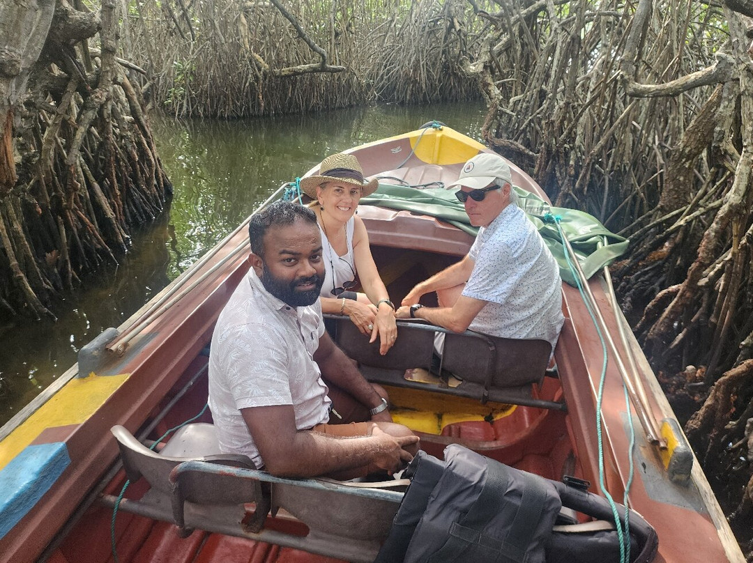 BH Lanka Tours景点图片