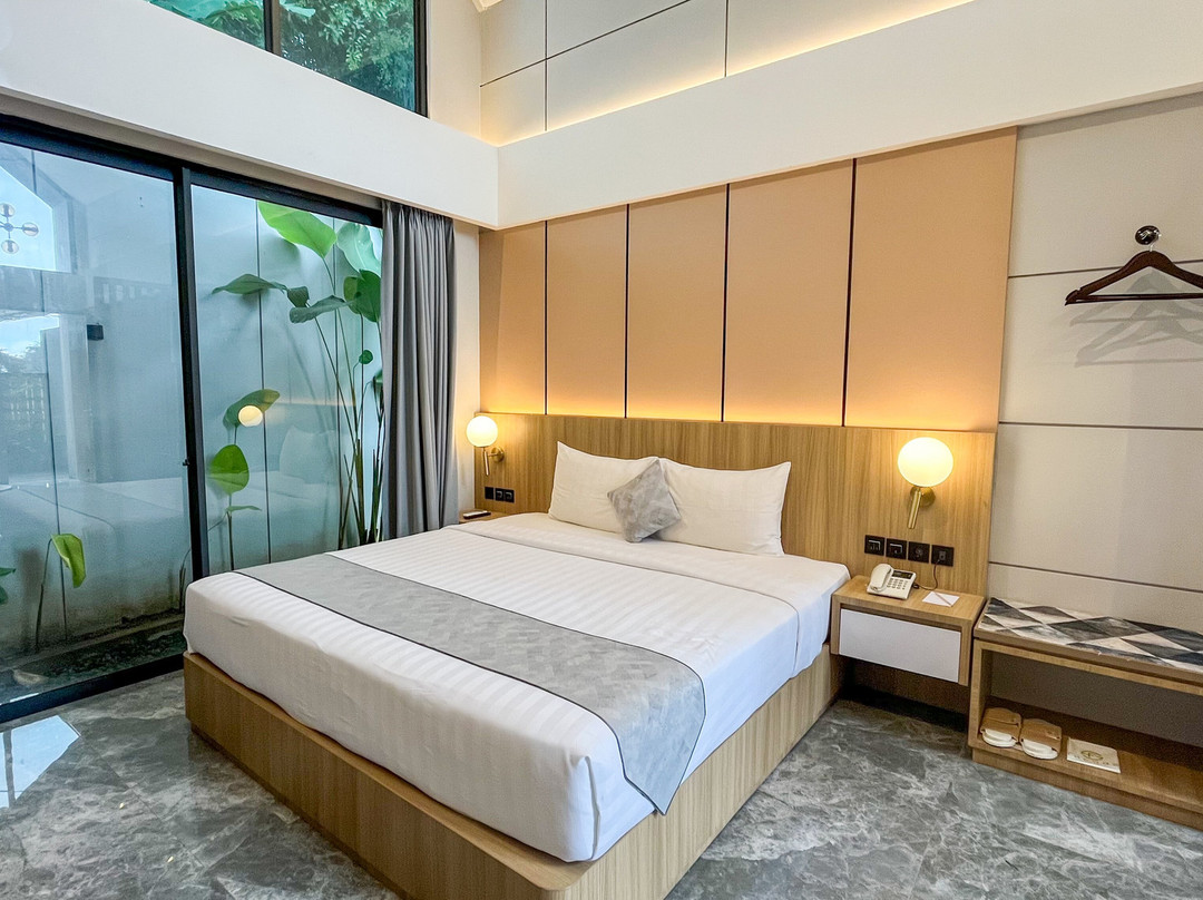 Facade Hotel Tawangmangu主图