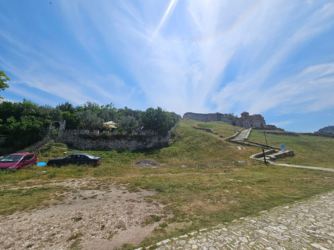 Albania Ventures-地拉那必去景点