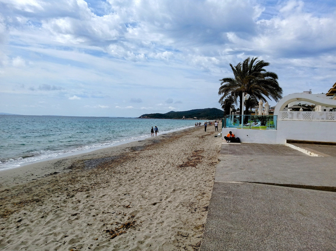 Bossa Beach-圣乔尔迪必去景点