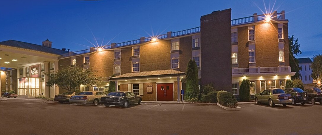 John Carver Inn & Spa
