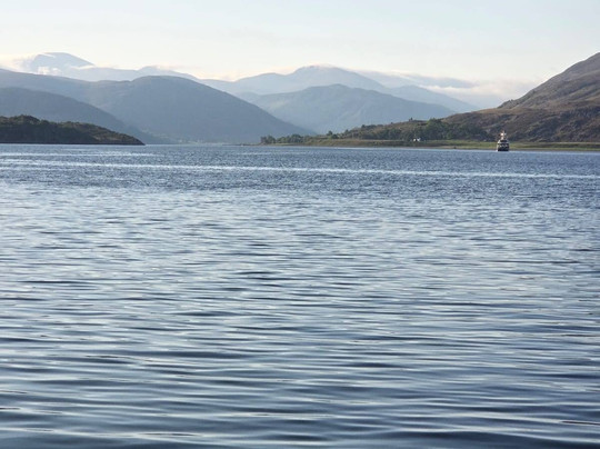 牛津喀里多尼亚酒店主图