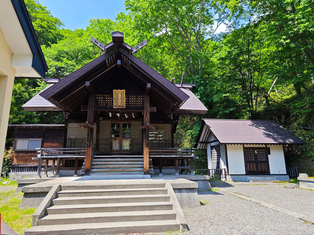Yuzawa Shrine-登别市必去景点