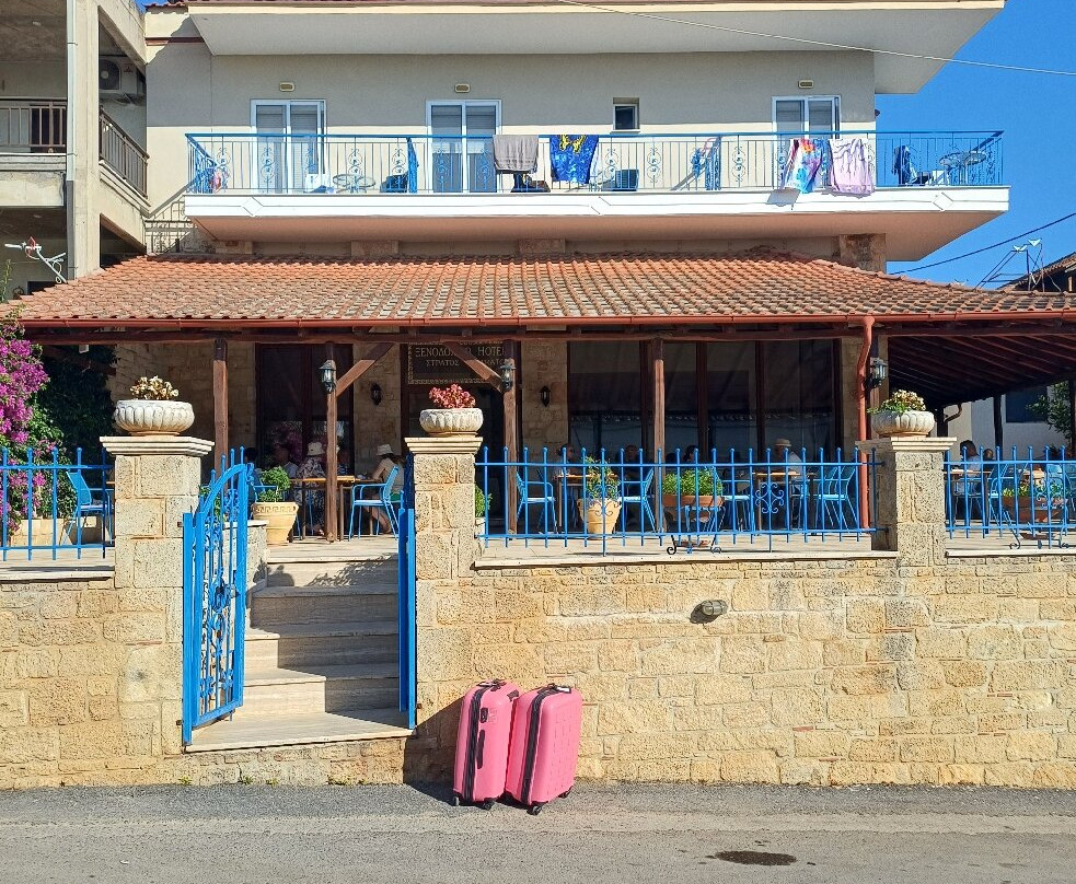 斯特拉托斯酒店主图