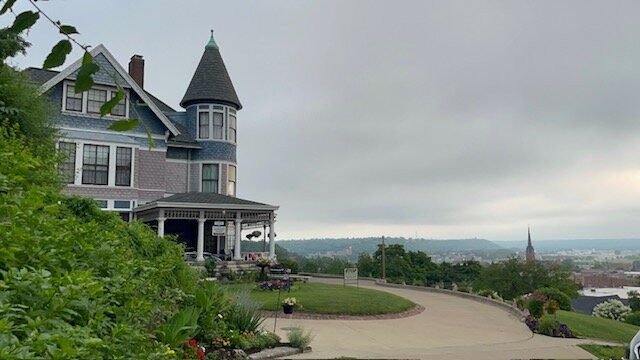 The Hancock House主图