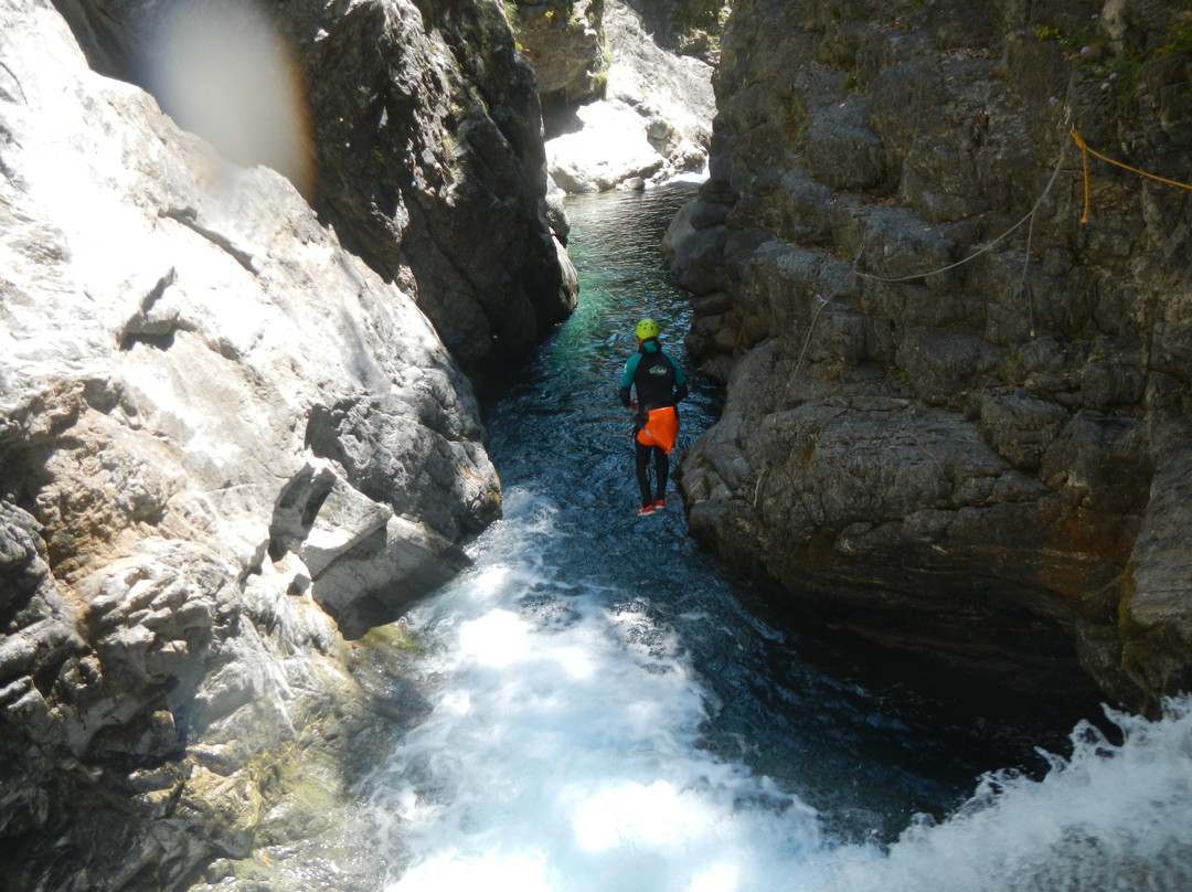 Agua y Nieve-托尔拉必去景点