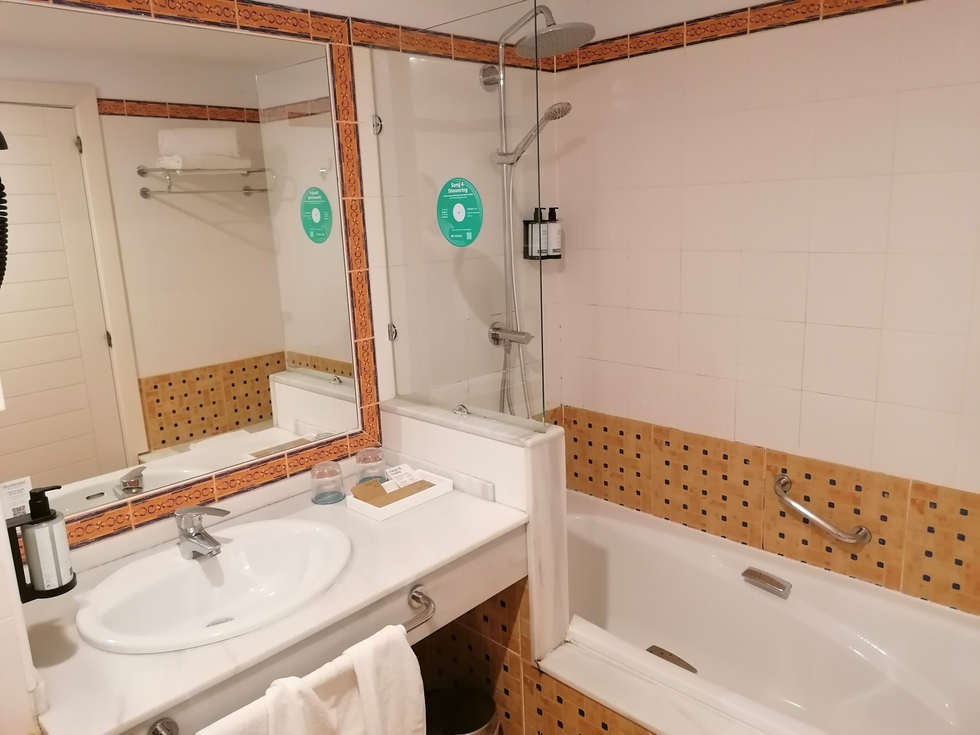 Occidental Isla Cristina-浴室