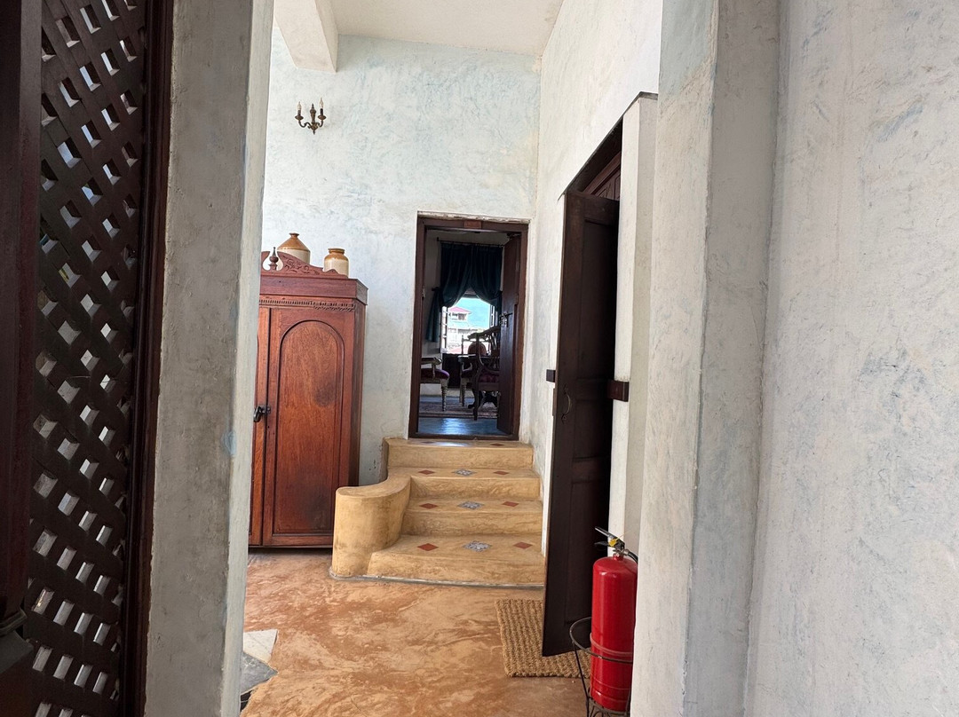 Emerson Spice Hotel主图