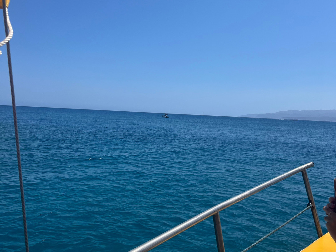 Zorbas Cruises-赫索尼索斯必去景点