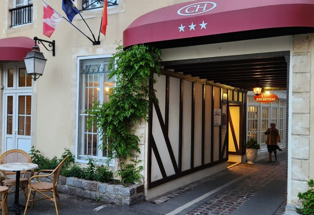 丘吉尔酒店主图