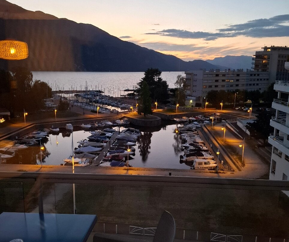 Hotel Adelphia Spa-艾克斯莱班必去景点