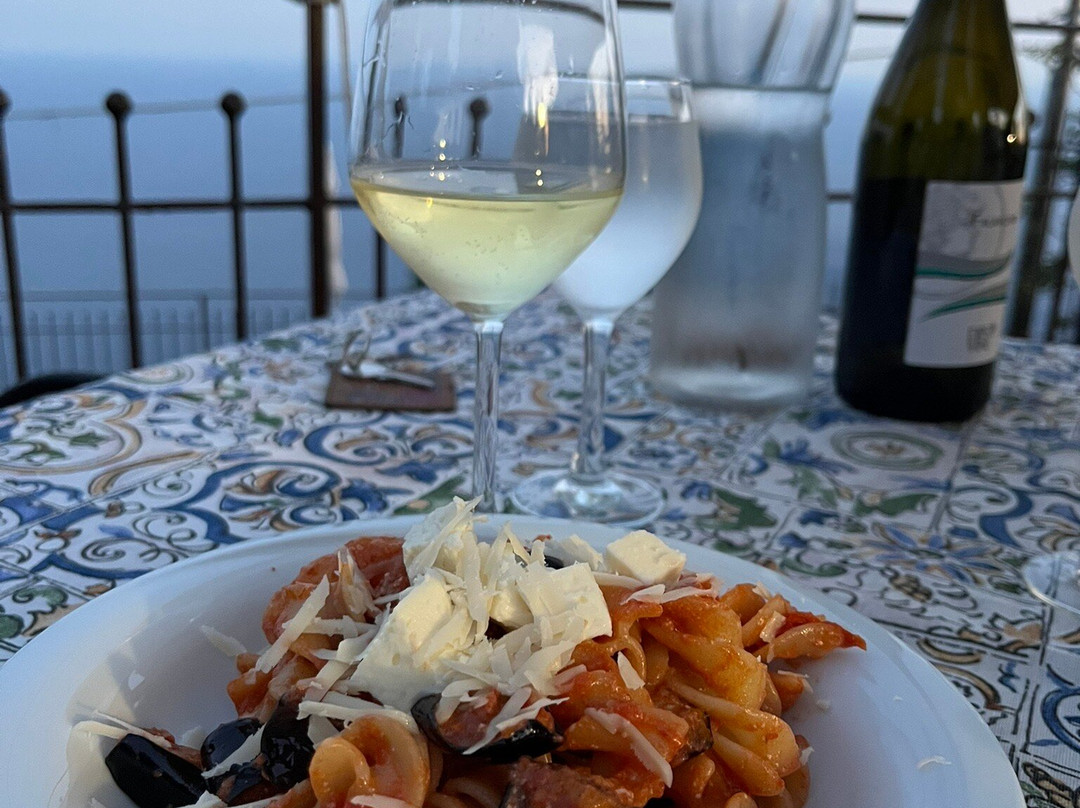 尼多德利雷酒店主图