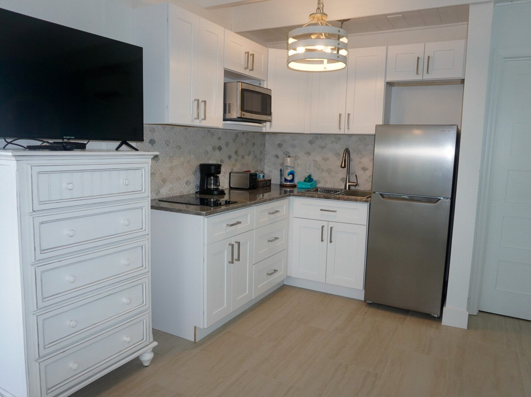 Pearl Beach Inn主图