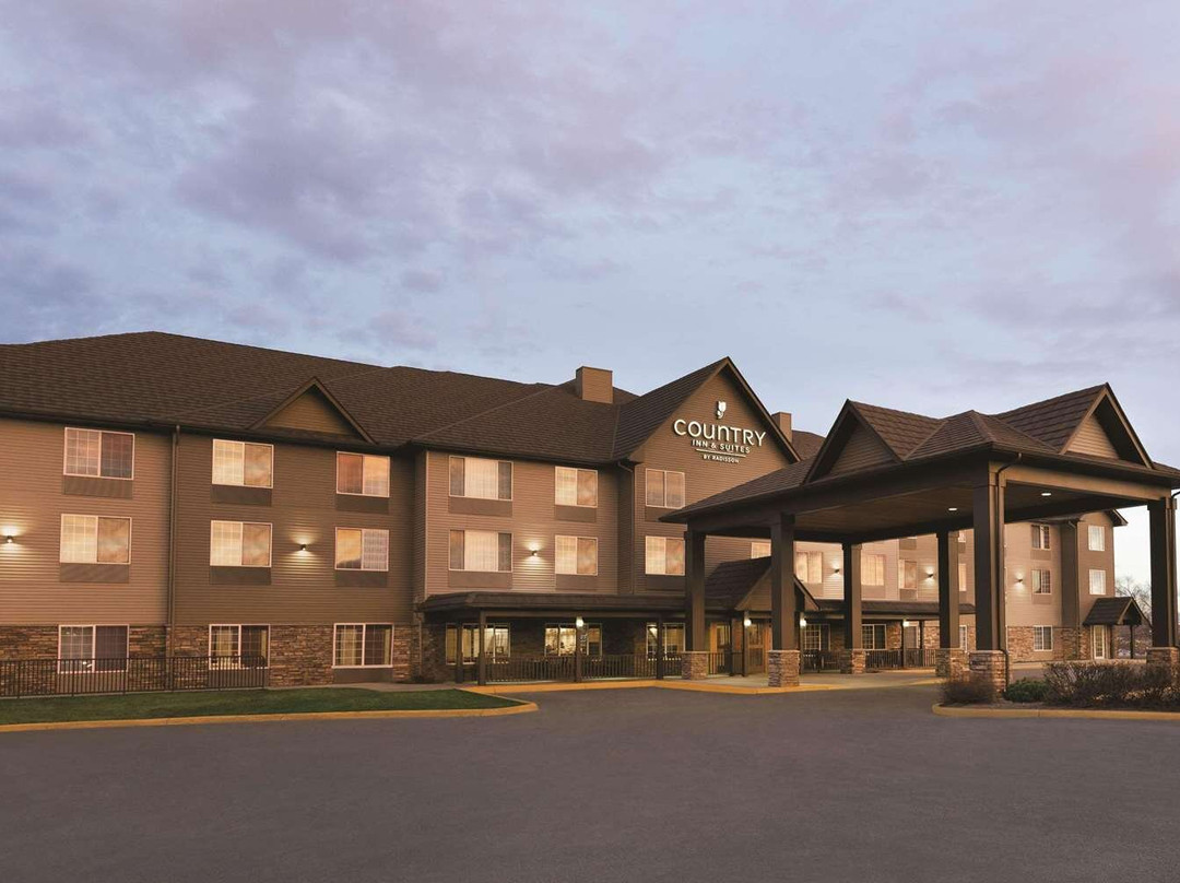 Country Inn & Suites by Radisson, Billings, MT
